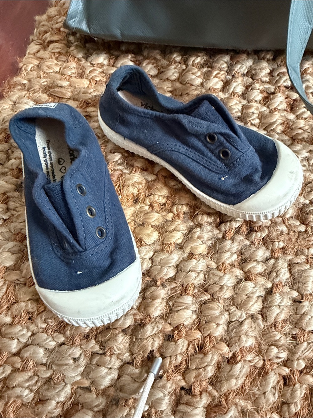 Victoria - size 25- baby Navy Canvas Slip-On Sneakers